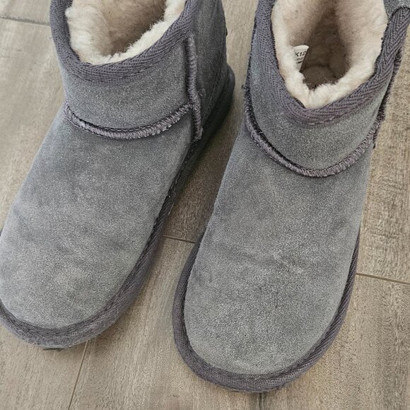 EMU Ugg BOOTS (kids size US12/EU29) - Picture 2 of 2
